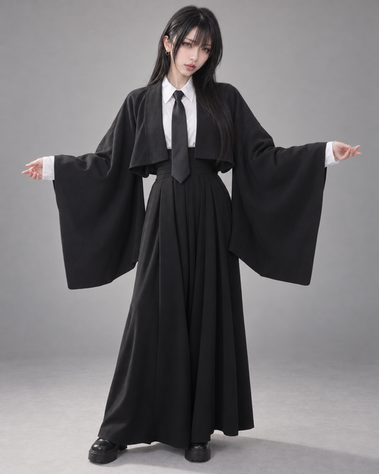 東美 Model 02 穿著 MISAMARU 男女共穿短版羽織 黑色